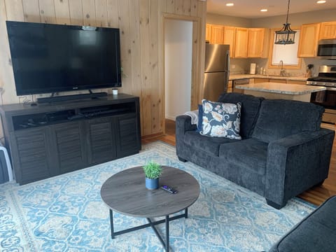 TV equipped with Roku-guests can log in with their own streaming accounts