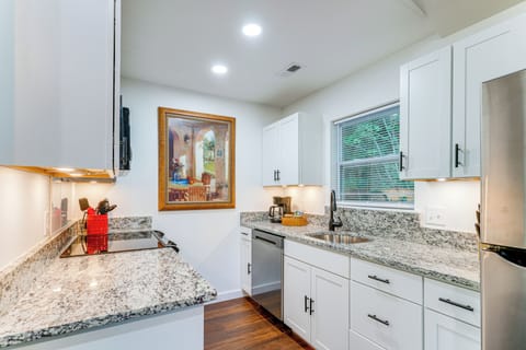 Kitchen | Cooking Basics | Drip Coffee Maker | Keurig Coffee Maker | Upper Level