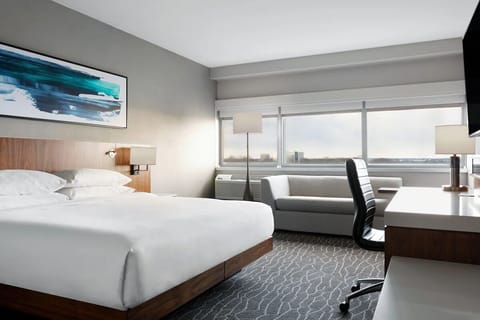 Unit with King size bed