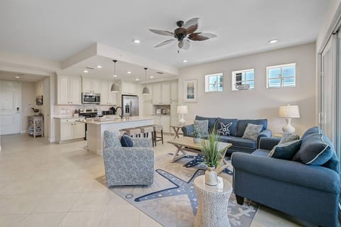 After a day at the pool or beach relax in style and comfort