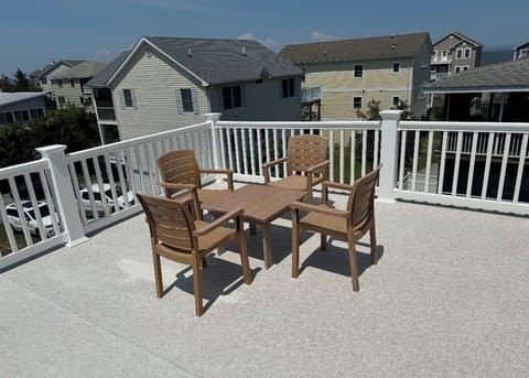 Top deck great bay views