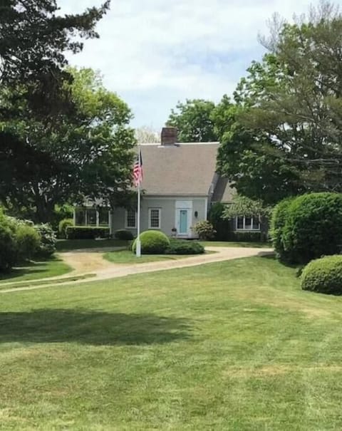Private setting with large lawn for outdoor games. 