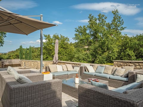 Absolute relaxation for this house to rent in the heart of the Luberon