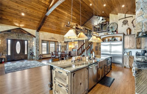 Dining room accommodates 40 people