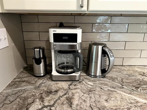 All your coffee/tea needs to start your day.