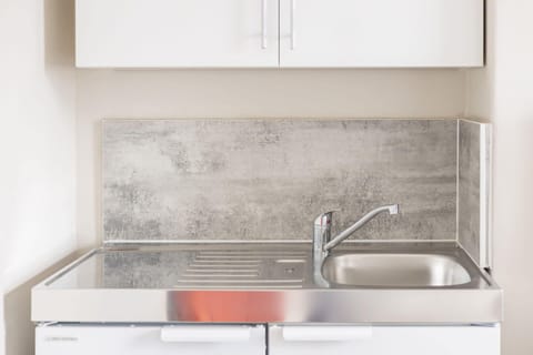 Clifton Studio 4, Darlington - Host & Stay