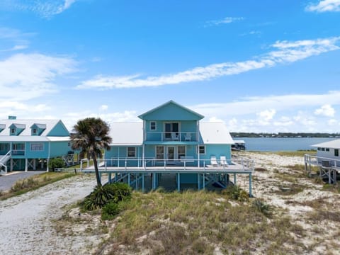 34 TIDE EXTERIOR GULF SIDE