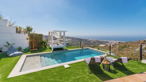 Villa Turística Palomas Torrox by Ruralidays