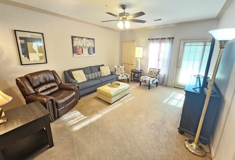 Welcome to your luxury walk-in suite at the Legacy at Thousand Hills. No stairs!