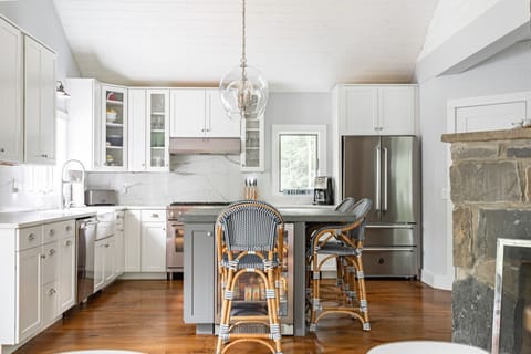 Chef`s kitchen with ample counter space