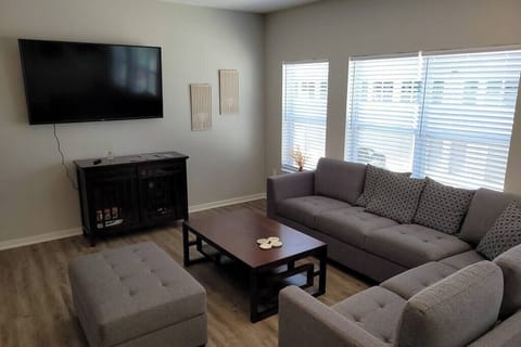 Large Living Space perfect for Movie or Game night! 
