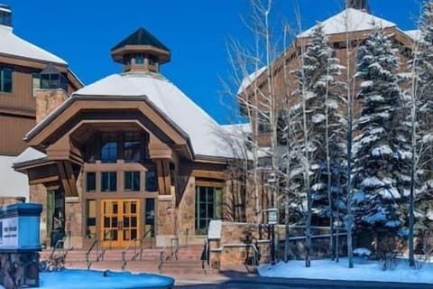 Residence Frontview at Hyatt Mountain Lodge