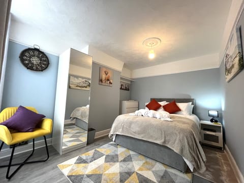 Bedroom 2 - With comfy double bed, wardrobe, chest of draws and bedside table