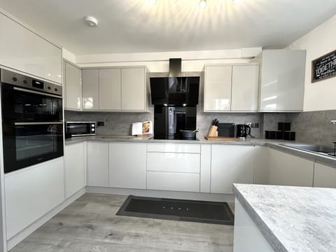 Modern stylish and fully equipped kitchen 