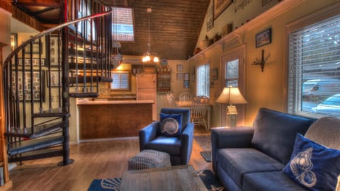 Calipso Cottage Living Area - Calipso Cottage living area.