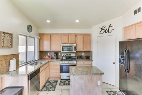 Kitchen | Cooking Basics | Drip Coffee Maker