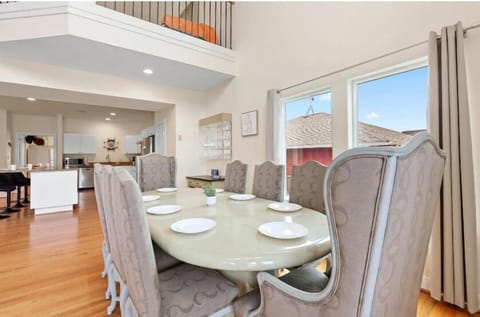 There are 4 additional spaces at the kitchen counter.