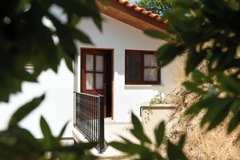 Extra entrance to the twin room at the back of the house.