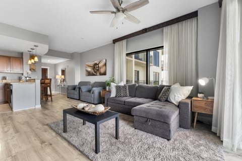6-web-or-mls-15100-front-beach-rd-1217