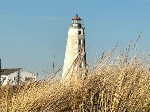 Lynde Point Light house 