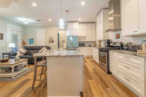 Alachua Kitchen Island