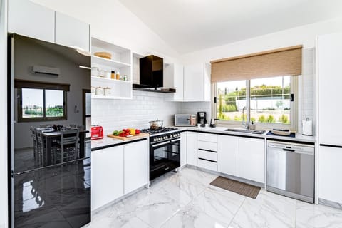 Villa Kathi by Ezoria Villas (13583)