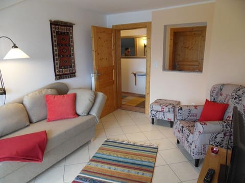 Appart. Budgie, lake view, 2 bedrooms, 2 WC, 85m2 - apartment in the Weinleiten Apartment in Spittal an der Drau