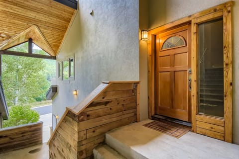 West Vail long term year lease