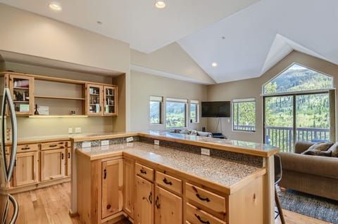 West Vail long term year lease