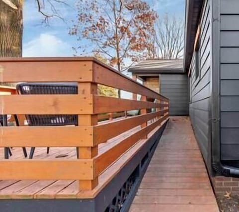 20767c71 e9dc 461c ad33 bb9e77447944