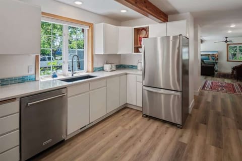 Nice Stainless Steel Appliances 