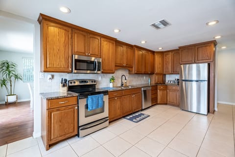 Image picker 19D5D44B FC7C 4363 BBEF 5E2B26583A8F 54908 0000259720FB72E4