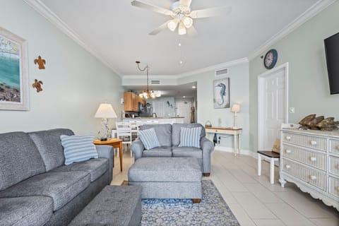 The Beach Club 1206C - Living area