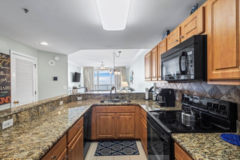The Beach Club 1206C - Kitchen