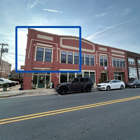 The condo is locate within the blue box