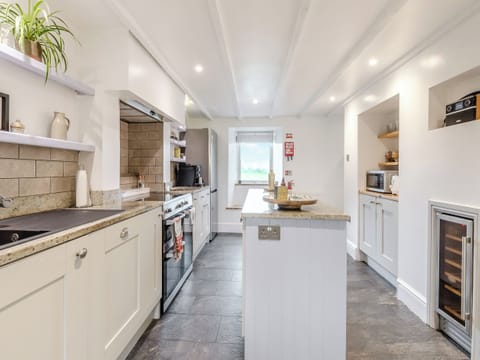 Kitchen | High Plain Lodge - Pennine Retreats, Alston