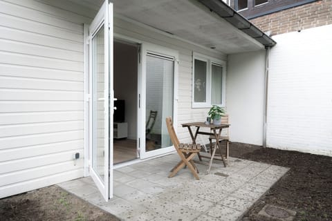 The great outdoors, styled for relaxation and enjoyment.
Bed and Coffee offers a cheap studio apartment in Eindhoven Center, as an attractive alternative to a Hotel Eindhoven.
