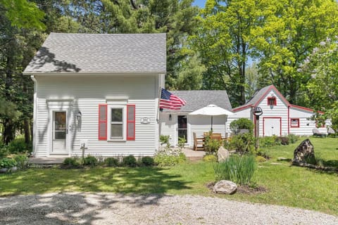 Exterior of Forest Avenue