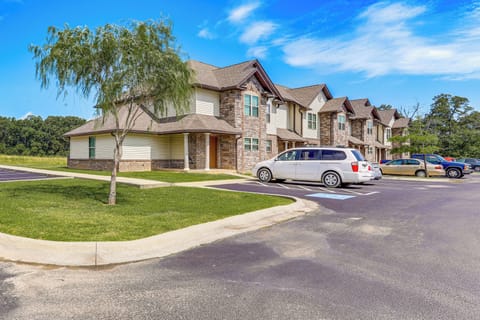 Property Exterior | Keyless Entry