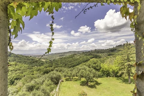 Activities, Amenities, Balcony / Terrace / Patio, Building Exterior, Garden, Main Entrance, People, Spring, Summer, Wellness