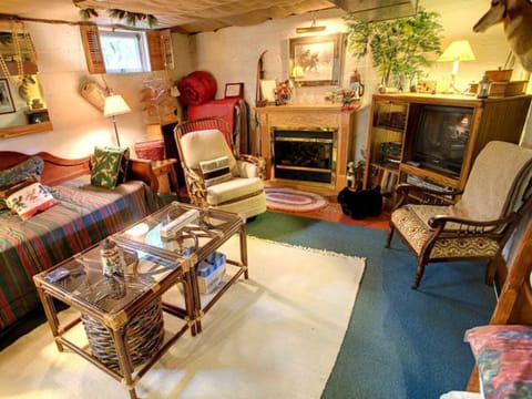 7c56398e-cbff-49bf-8341-6cb68861c290