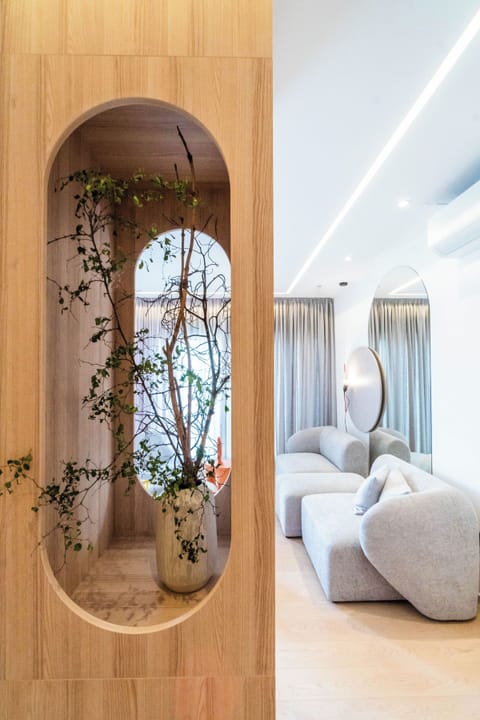 Sibenik Home Luxury apartment with FREE parking, spacious living room 