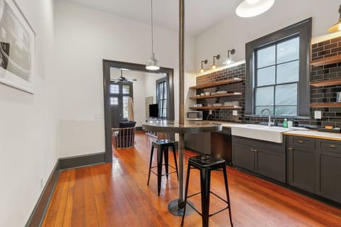 Fully-Stocked Kitchen (just past Living Room)