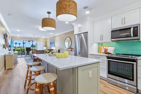 Kitchen with Island