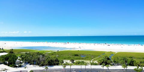 Full Gulf Views