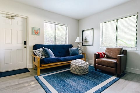 Apt 3-4