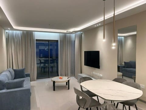 Living Room / Lounge