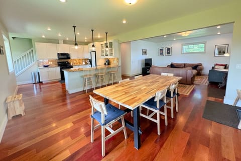 Enjoy your time in Teton Valley staying in this beautiful family home, with a wonderful open layout to enjoy the company of friends and family.