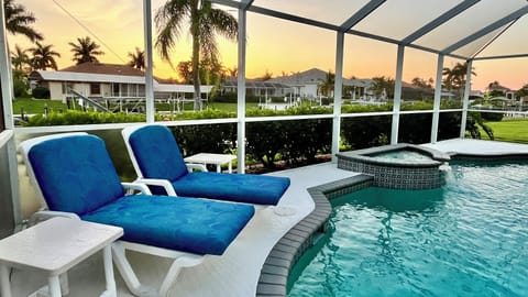 Relaxing pool and beautiful sunsets