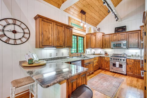 Kitchen | Drip & Nespresso Coffee Makers | Coffee Grinder | Upper Level